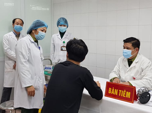 Việt Nam có thể thử nghiệm giai đoạn 2 vắc xin COVID-19 ngay sau Tết Nguyên đán