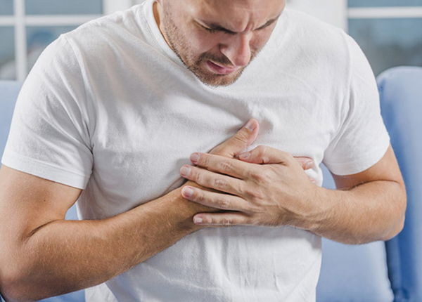 Cơn đau thắt ngực ổn định – Dấu hiệu và cách điều trị hiệu quả